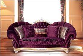 Bu çizgilerde üretilen koltuk takımları ihtişamlı görünümlerini dışa yansıtmaktadır. Modoko Klasik Koltuk Takimlari