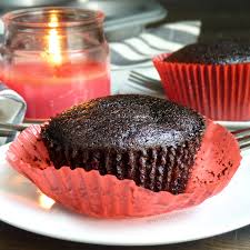 It's great for novice bakers and yields perfect results every time. How To Bake Perfect Cupcakes In A Toaster Oven