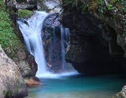 Google Image Result For Httpuploadwikimediaorgwikipediacommonsff6waterfall_lepenajpg Waterfall Beautiful Waterfalls Waterfall Pictures