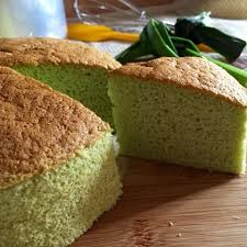 A Soft Pandan Cake Baked In A Regular Cake Pan With No Major Shrinkage The Great Flavour And Green Colour Of The Pandan Chiffon Cake Pandan Cake No Bake Cake