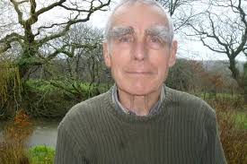 Royal Navy veteran receives lifetime achievement award