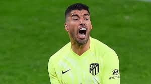 The race to sign one of soccer's greatest players is on. Suarez S Advice To Messi On Barcelona Future As Com