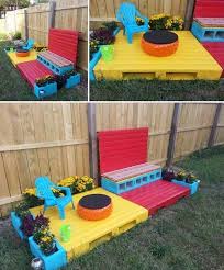 17 Cute Upcycled Pallet Projects For Kids Outdoor Fun Diy Spielplatz Palette Kinder Diy Hinterhof
