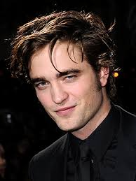 Robert Pattinson: Tema Principal
