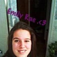 Emily Beem's Instagram, Twitter & Facebook