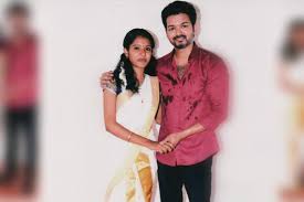 Ridiculed As Vijay Fanatic Kerala Woman S Post On Meeting Annan Wins Fans Hearts The News Minute Our love affair with our homes. ridiculed as vijay fanatic kerala