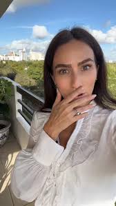 You have to see it to know…DM to tour ✨ , Francesca Barry, One Sotheby’s  International Realty, (954) 805-0072, Francescabarry.com, #funnyrealtor  #realtorhumor #miamirealtor #southfloridarealtor ...