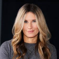 Empowering Minds: Women entrepreneurs two-step through funding and  mentorship to the beat of intellectual property (IP)