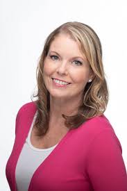 Kristen Hauck's Instagram, Twitter & Facebook