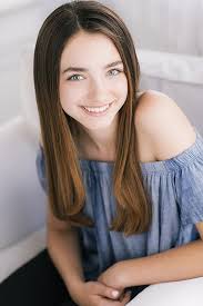 Yasmeene BALL : Biography and movies