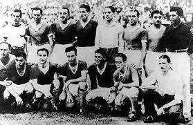 Asociación atlética argentinos juniors is an argentine sports club based in la paternal, buenos aires. Argentinos Juniors Wikiwand