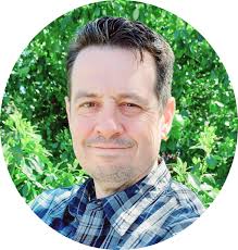 Scott Shea's Instagram, Twitter & Facebook