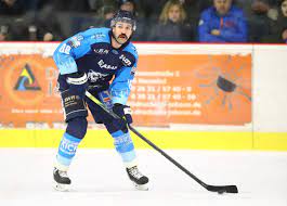 Polisi tangkap pesinetron jeff smith terkait kasus narkotika, ada barang buktinya. Gestatten Smith Jeff Smith Black Hawks Schlagen Am Transfermarkt Zu Eishockey Magazin