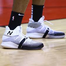 Kawhi leonard may be the most complete player in the world and he has a signature shoe deal to match his talent level. 100 Authentic Kawhi Leonard S Nb Omni1 2 Way Men Basketball Shoes Clippers Toronto Raptors Nba Mv Shopee Philippines
