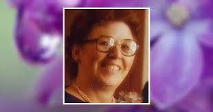 Marian Lewis Hensrud Obituary December 8, 2021