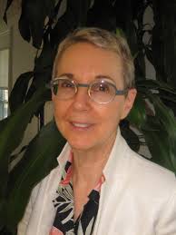 Decolonial Practices in International Cultural Relations