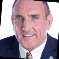 500+ perfiles de «Demara»