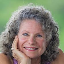 Liza Levin's Instagram, Twitter & Facebook