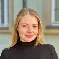 500+ Profile mit dem Suchbegriff „Louisa“