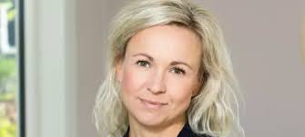 Jeg husker Julies skrik fra baksetet. Fra Kim og Benjamin kom det ingen  lyder