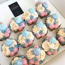 Posh Little Cakes Little Cakes Buttercream Cupcakes Cupcake Cakes
