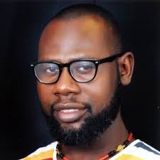 Robert Senyo Yao Doe (@biqdoe)