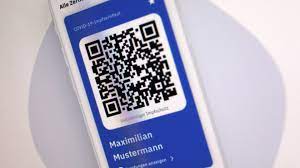 Mitbringen muss man für den digitalen impfnachweis seinen impfpass sowie den personalausweis. Digitaler Impfpass Wo Kommen Jetzt Die Qr Codes Her Digitalistan