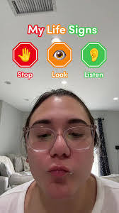 Amelia Barone's Instagram, Twitter & Facebook