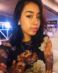 Vanessa Olvera (@vanessaolverais)