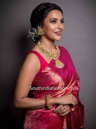 Priya Anand In A Kanjeevaram Saree South India Fashion Indian Hairstyles Saree Hairstyles Indian Hairstyles For Saree