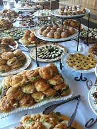 What is the difference between hors d'oeuvre and a canapé? Heavy Horderves Display 1000 Images About Appetizers On Pinterest Cheese Pl Heavy Horderves Display Horderves Appetizers Sweet Appetizer Appetizers