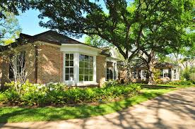 As the name implies, this style originated in the southwest u.s. What Makes The Rambler House Style Great And What Defines It