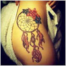 Tattoo na coxa filtro dos sonhos. Tatuagem Filtro Dos Sonhos Na Coxa Com Flores Hip Thigh Tattoos Leg Tattoos Tattoos