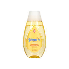 With time, the range of products offered by johnson & johnson has momjunction shares with you the 11 best johnson & johnson baby products that gently nourish the baby's skin and hair. Johnson And Johnson Baby Shampoo Pink