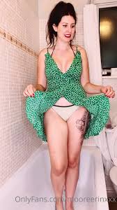 Erin Mooore  mooreenixxx shower