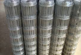 The fencing is available in two formats: China Animal Fence Wire Mesh And Grassland Field Fence Stretcher China Knotted Wire Mesh Fence Fixed Knot Field Fence