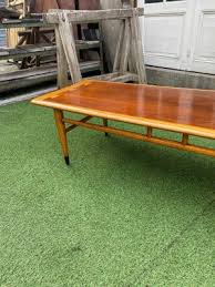 A beautiful coffee table by lane furniture co. Mid Century American Altavista Coffee Table From Lane Furniture 1960s For Sale At Pamono