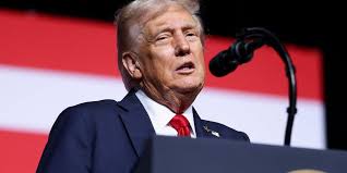 For the second time this week, Donald Trump's demeanor and energy level  during televised events raised eyebrows about the health of the 79-year-old  president. bit.ly/3ITywLX