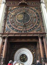 Astronomical Clock, Rostock | cabinet