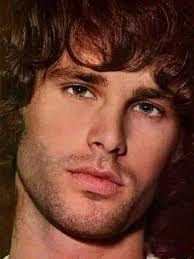 Jim Morrison 🦎👑 A younger boy became a Legend! 🎤🎶🎼 IMY 🩷 ctto: photo  not mine