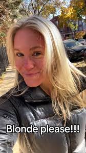 Sarah Wildermuth's Instagram, Twitter & Facebook