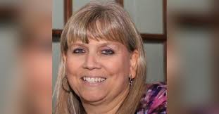 Kim Whiteley's Instagram, Twitter & Facebook