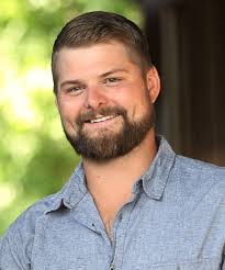 Shawn Doolittle's Instagram, Twitter & Facebook