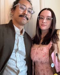 Kathleen Kat's Instagram, Twitter & Facebook