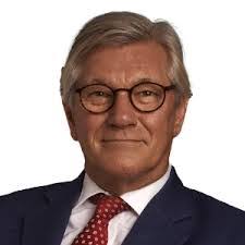 Michael Patchett's Instagram, Twitter & Facebook