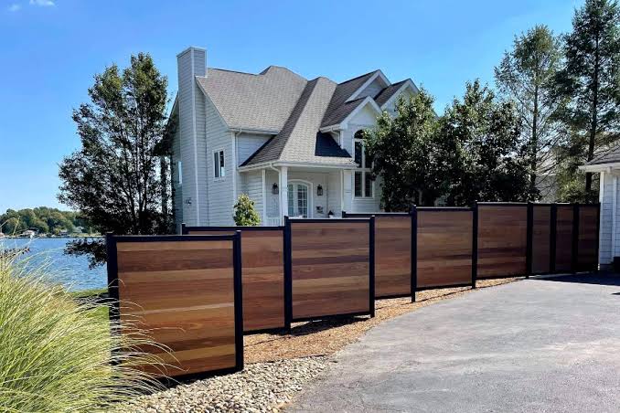 4-Ft wood & metal privacy fence panels (DIY Kits) - FenceTrac