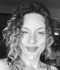 Elizabeth Ausborn's Instagram, Twitter & Facebook