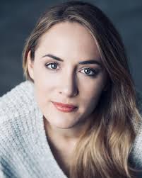 Camille Ruth's Instagram, Twitter & Facebook