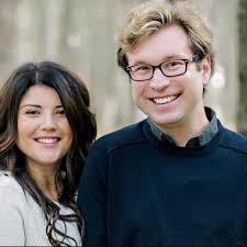 What's poppin' con-gregation? This week, Vinny Thomas joins us to discuss  Gerry Cotten, the infamous Crypto King. Gerry created the crypto currency  exchange, “QuadrigaCX,” later to leave users with no access to