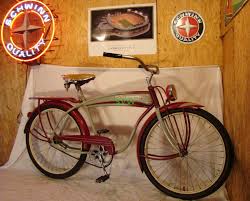 1941 Roadmaster Mens Tank Bike Vintage Balloon Tire Bicycle Cwc Prewar Hawthorne Vintage Bikes Roadmaster Bicycle Cruiser Bicycle